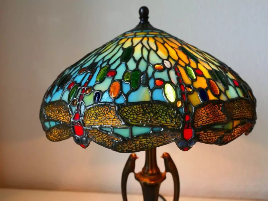 Лампа в стиле Tiffany.