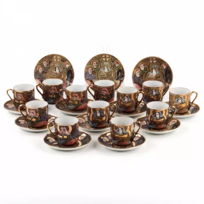 A complete Satsumi porcelain tea set, in its own wardrobe trunk. 