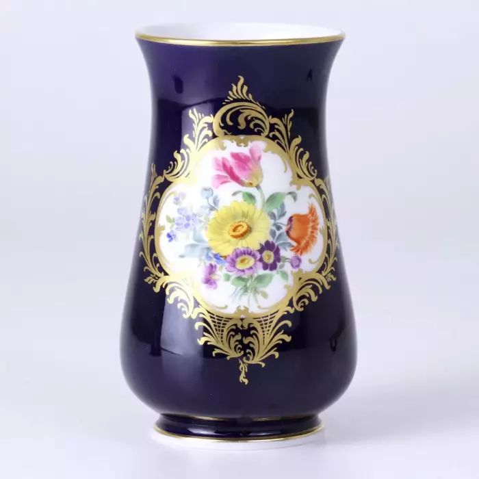 Vase. Meissen.