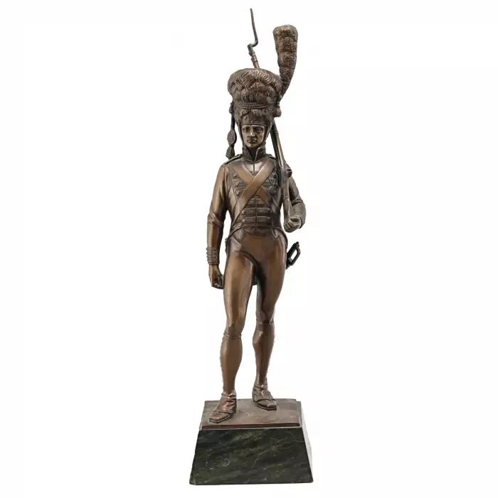 Figurine en bronze "Soldat" «FR. BERNAUER München »