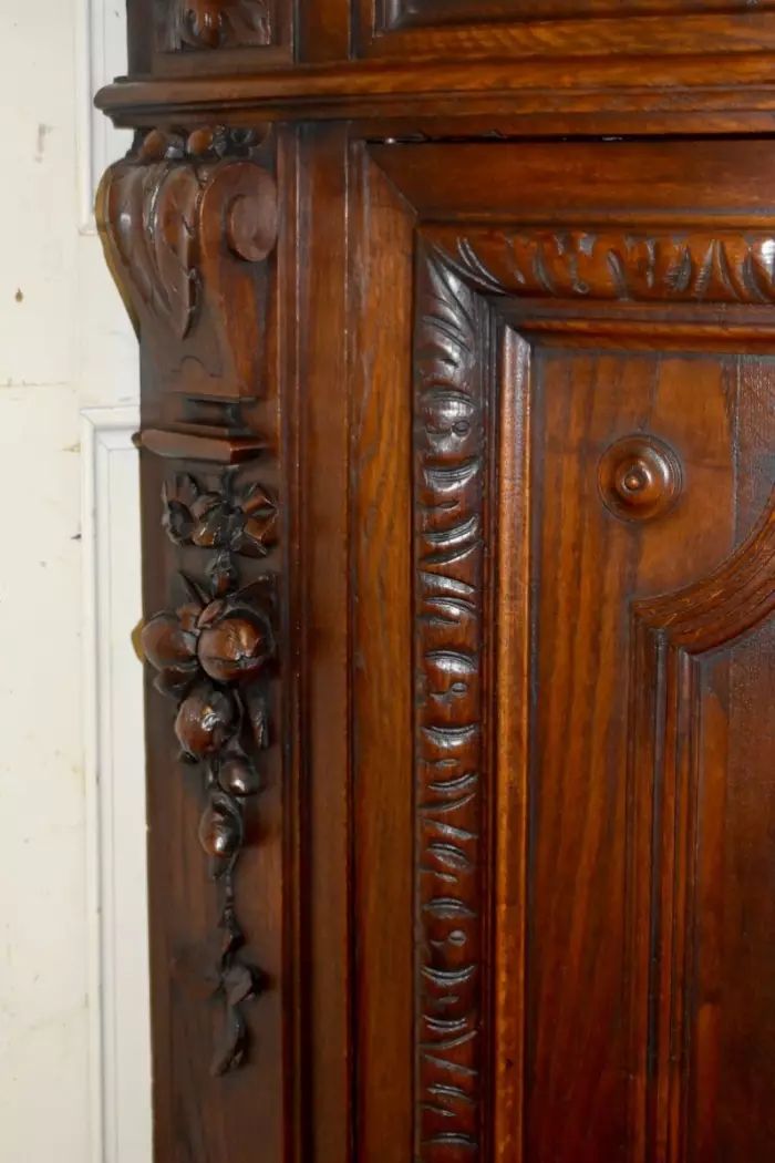Commode dangle