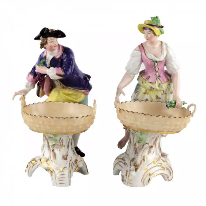 A pair of KPM porcelain candy bowls. "Winegrower and Gardener". 