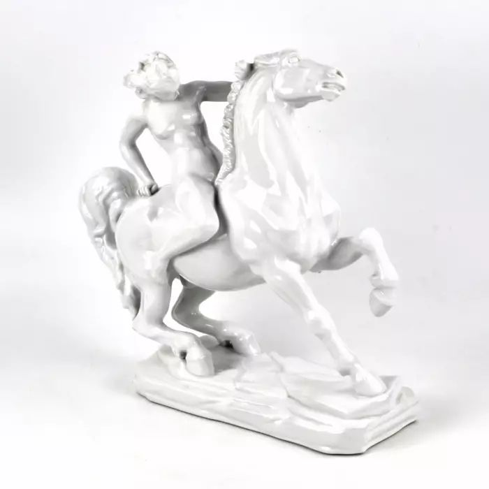 Figurine Cavalière. Eva Lote. Herend. 1937 g.