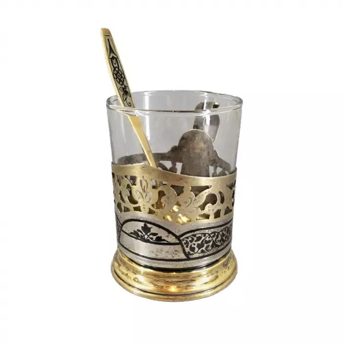 Sudraba glāžu turētājs Kubači