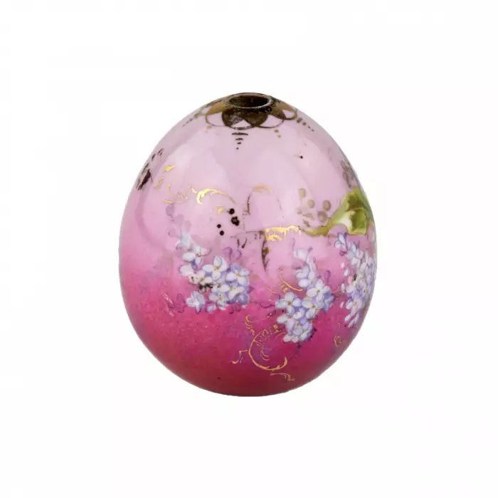 Painted porcelain Easter egg. 