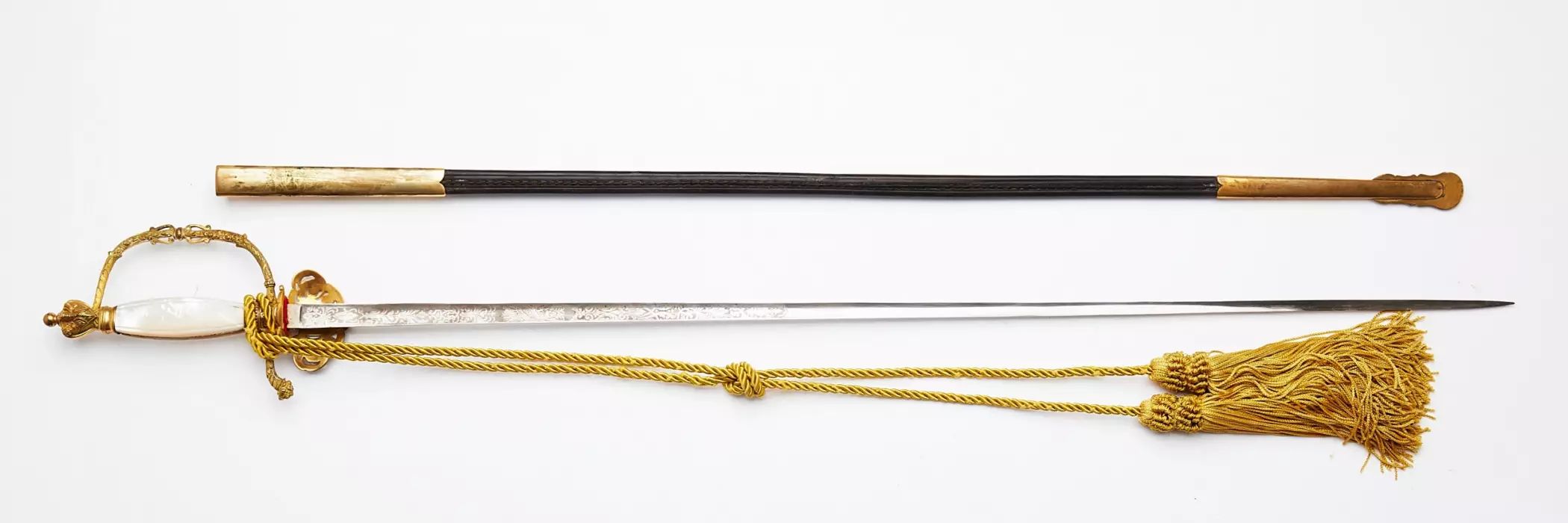 19. gadsimta beigu zviedru ceremoniālais zobens. 
