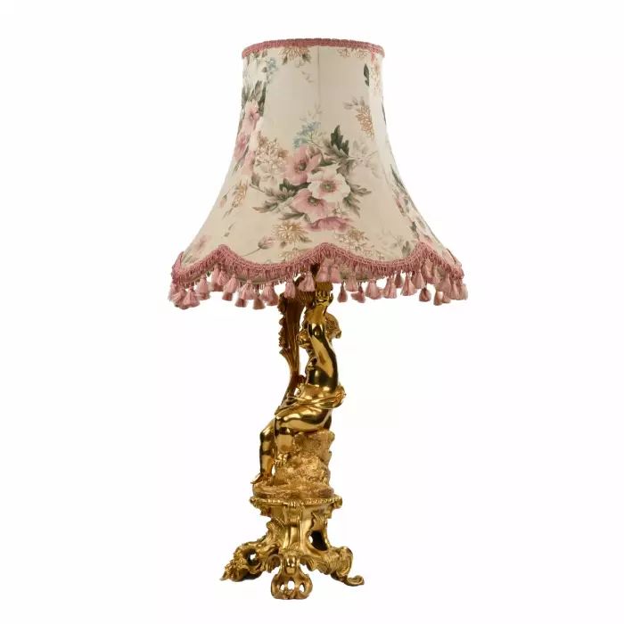  Lampe neo-rococo en bronze dore.