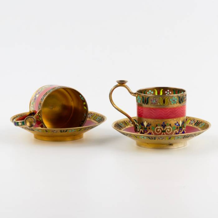 Six silver enameled cups with saucers, 11 artel. 