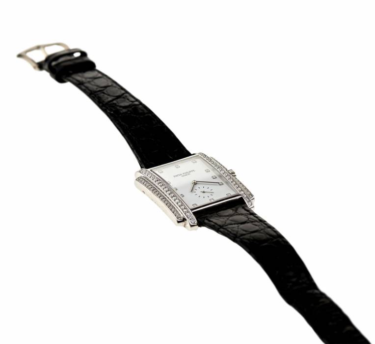 Часы PATEK PHILIPPE 5025G -001 GONDOLO 18K