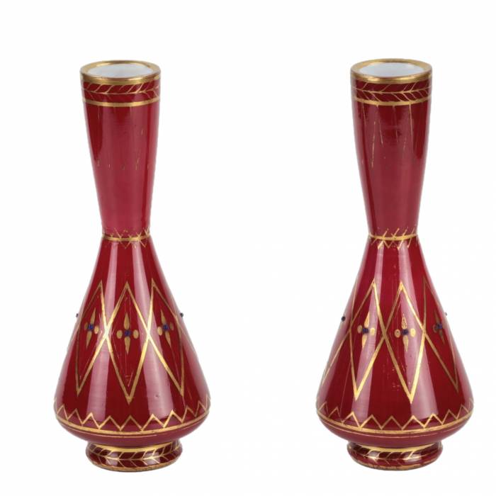 A pair of vases from the Imperial Glass Factory. Mid 19th century.