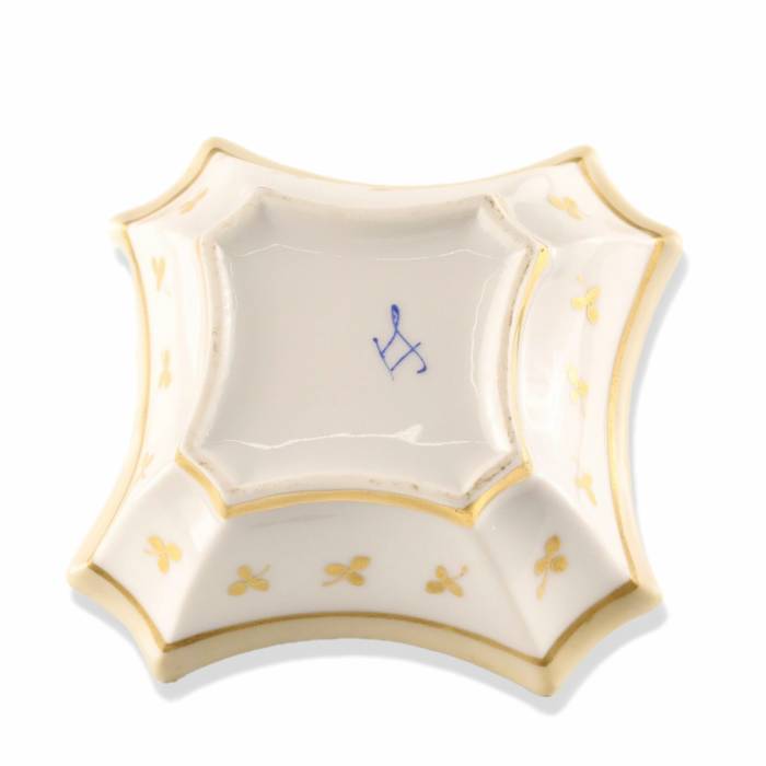Boîte en porcelaine