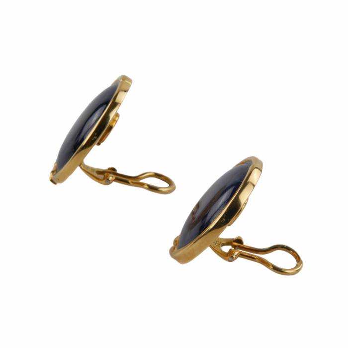 Clip-on earrings with sapphires. Türler, Switzerland 