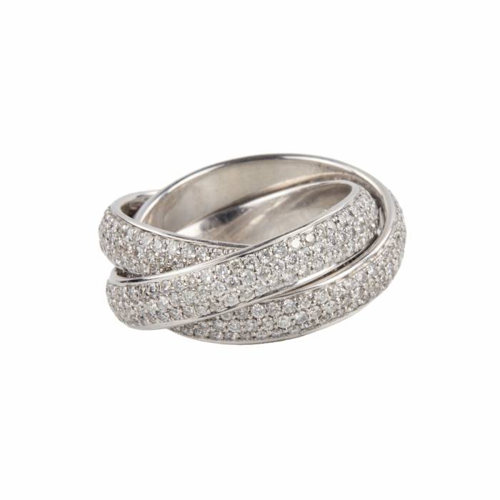 Ring in 18K white gold with diamonds. 