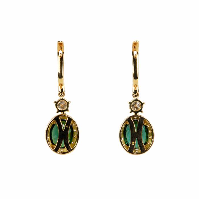 Gold earrings with tourmaline and diamonds. 