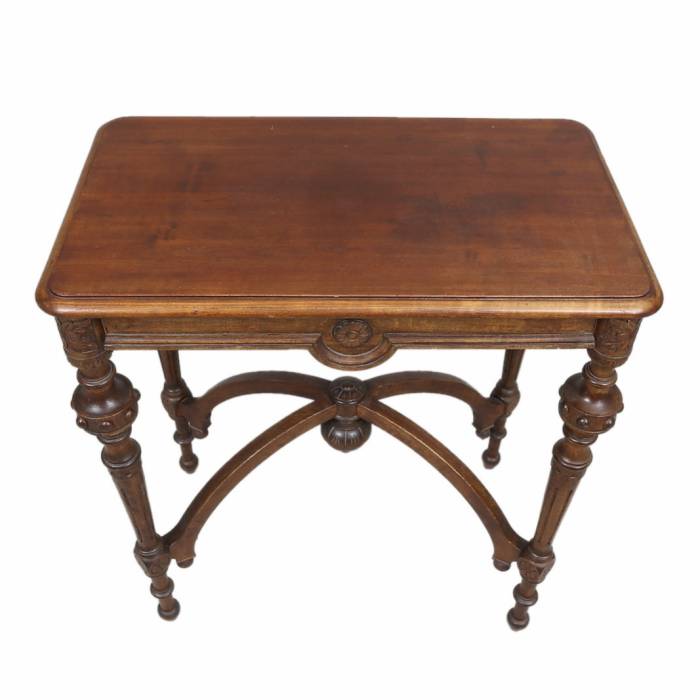 Napoleon III style walnut coffee table. 