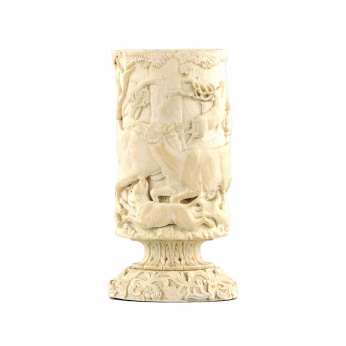 Ivory pencil holder with a hunting scene.