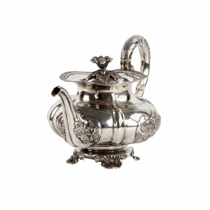 Русский серебряный чайник.  Рига. 1844 год.