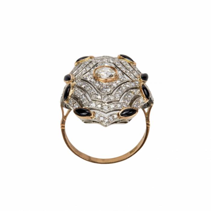 Gold ring with diamonds. 