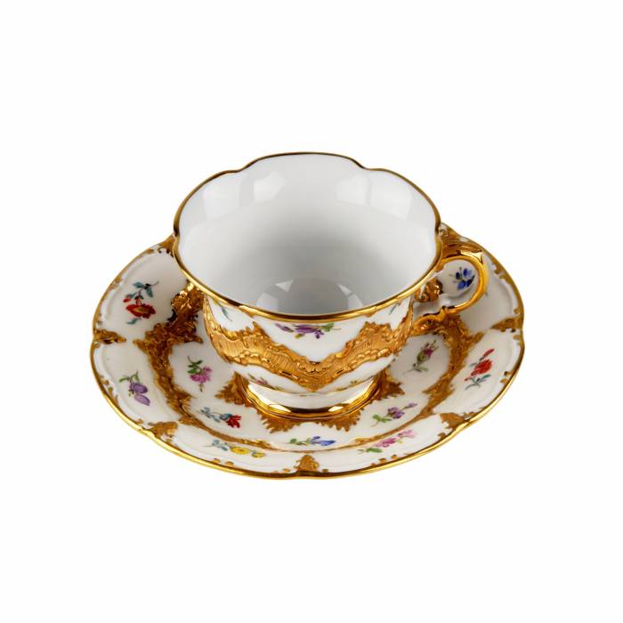 Tasse avec soucoupe Meissen. 