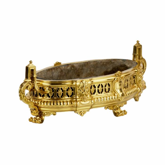 Jardiniere. 19th century. 