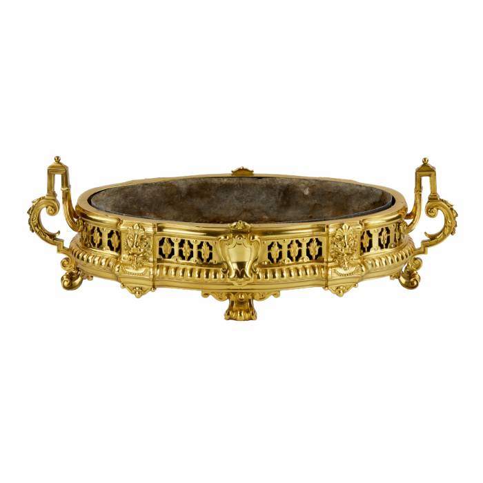 Jardiniere. 19th century. 