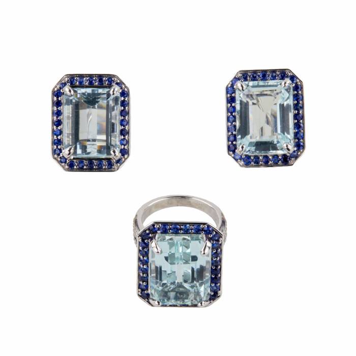 Spectacular ladies set in white gold with aquamarines, sapphires and diamonds. 