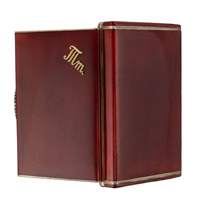 Charming Russian-made silver cigarette case made of gilded silver and garnet enamel 