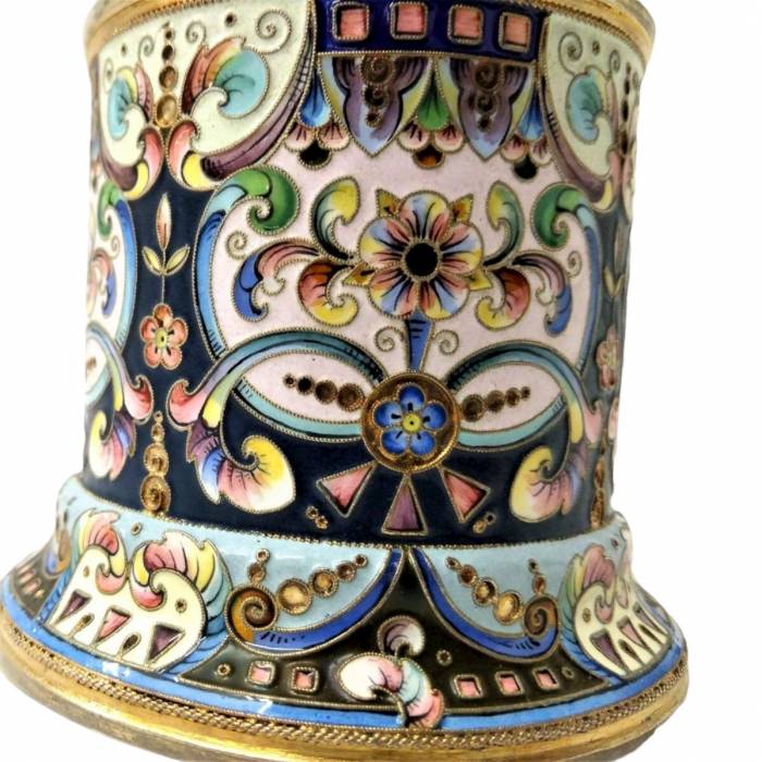 Magnificent Russian Art Nouveau coaster in gilded silver and painted enamels, 6 artels. 