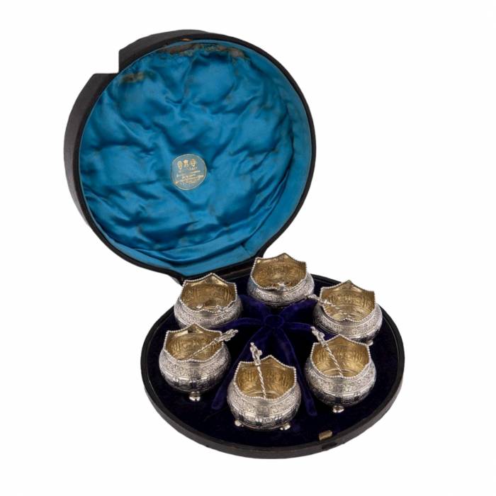 Set of 6 silver, English chinoiserie salt shakers. London. 1876 