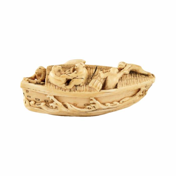 Ivory Netsuke. Monkey boat. 