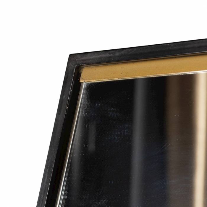 Miroir pleine longueur élégant du XXe siècle dans un cadre en métal. 