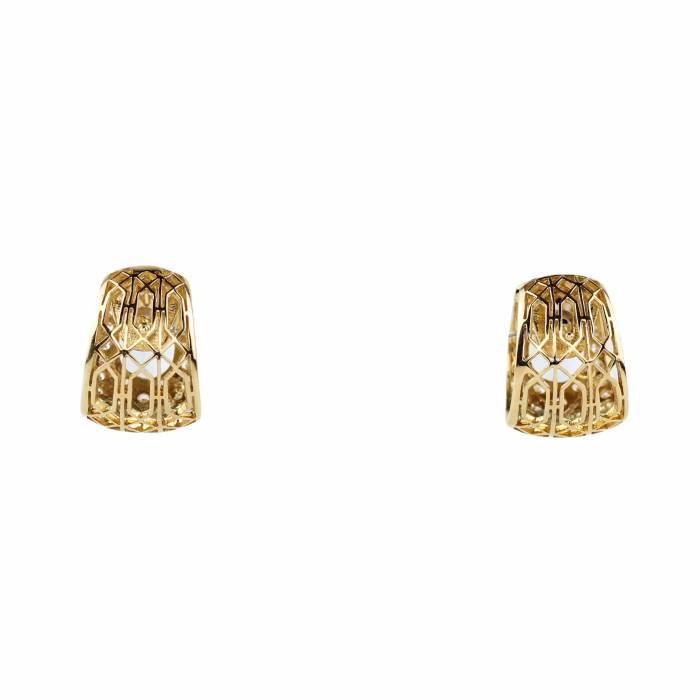 Boucles d`oreilles en or 18 carats avec aigues-marines et diamants. 