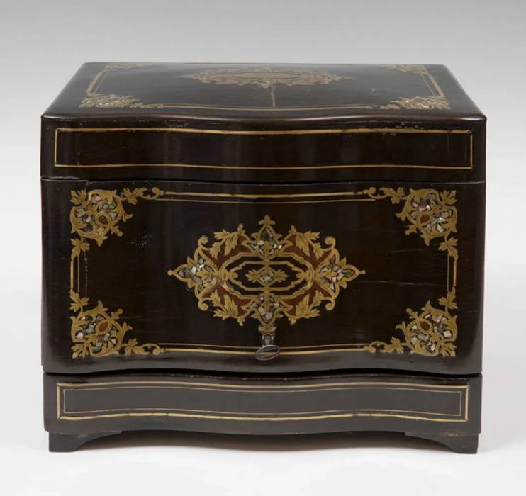 Travel bar in Boulle style Napoleon III period, 19th century.