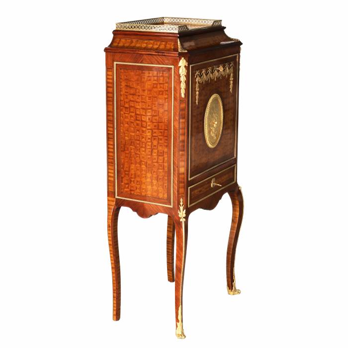 Magnifique secretaire de dames, second empire, dans un strict goût neoclassique. 