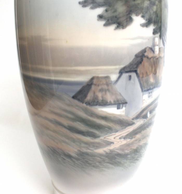 Porcelain vase Landscape with house 