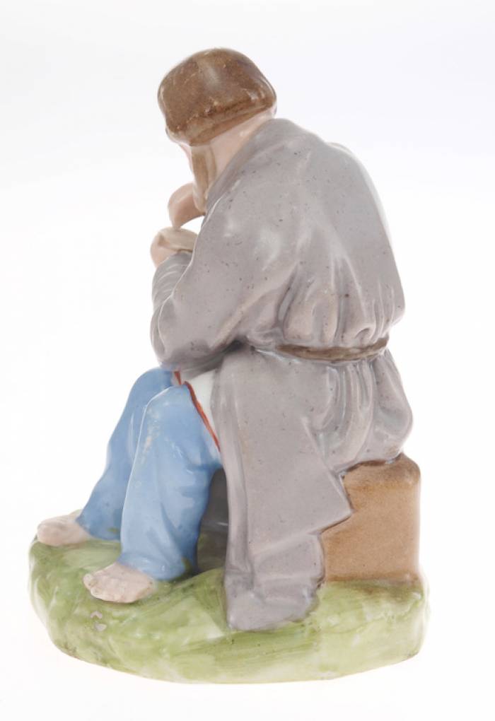 20. gadsimts 20. gadu Krievija Verbilki Porcelāna figūra Vīrietis ar maizi 