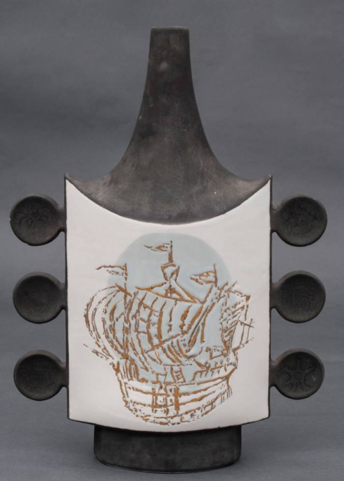 Porcelāna vāze 