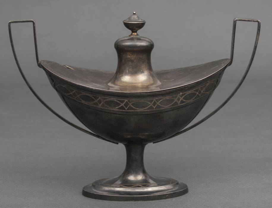 Silver utensil with lid
