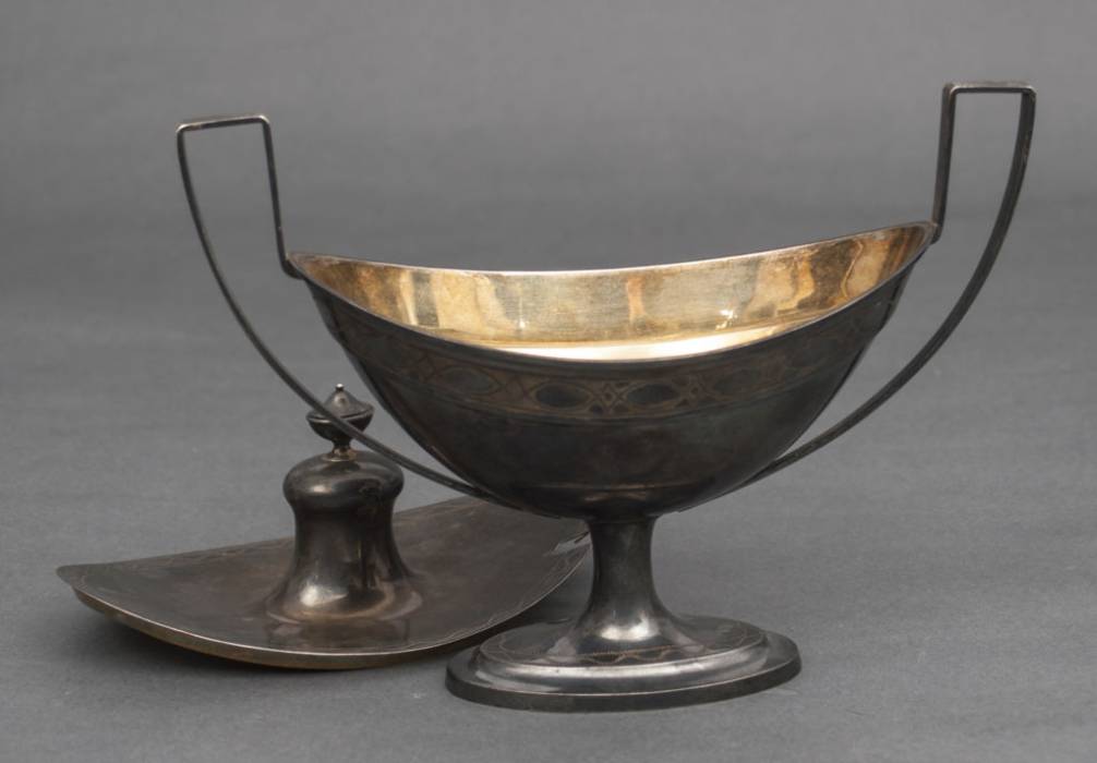 Silver utensil with lid