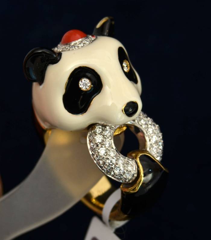 Bague en or avec diamants Panda 