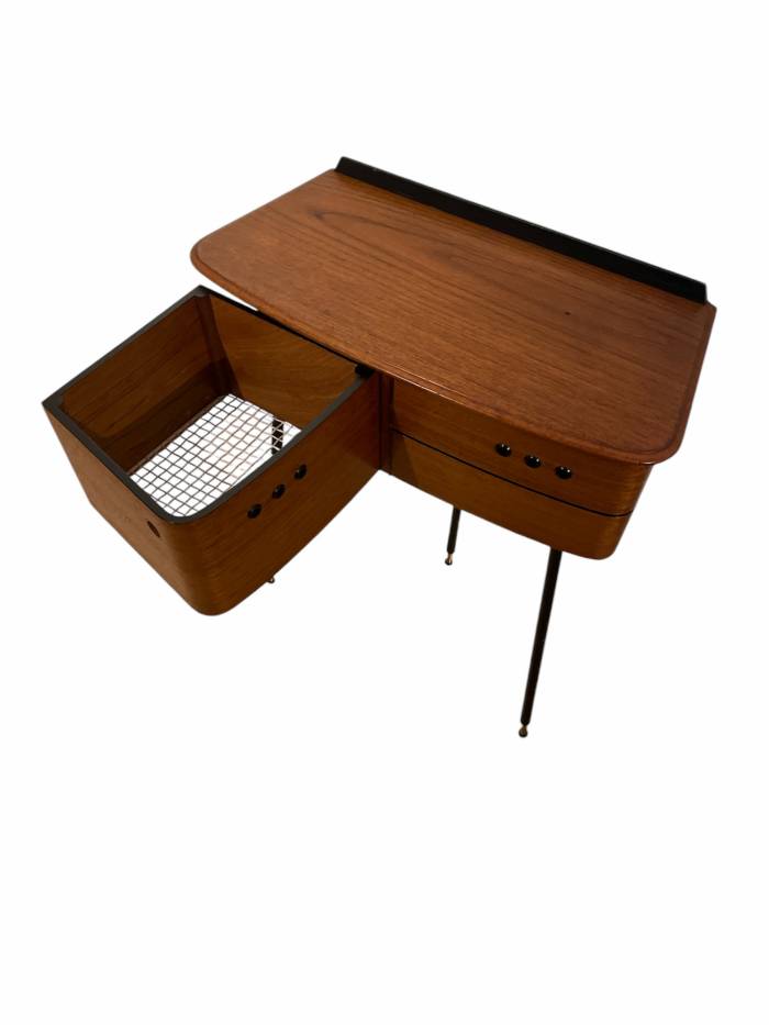 Meuble d&39;entrée rétro en teck – Rastad & Relling, modèle 2740, conçu en 1956 