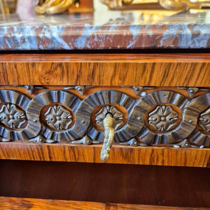 Pair of commodes in the Louis XV style, marquetry and gilt bronze, 19th century