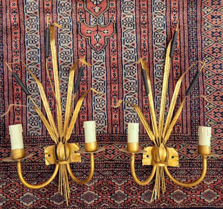 Pair of two-light gilded metal Roseaux sconces, Ferro Art, circa 1960
