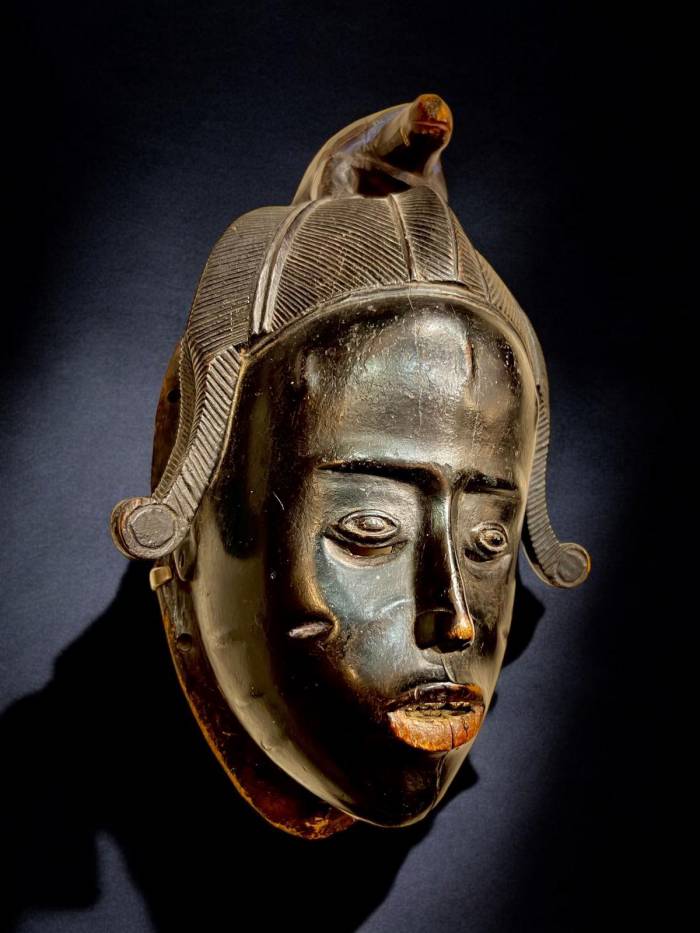 Ndoma Baule Portrait Mask, Ivory Coast, Wood, lacquered patina, Circa 1930
