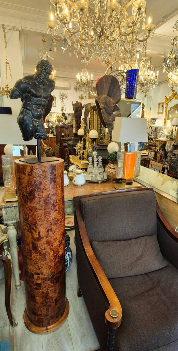 Large Art Deco Column Stand In Amboyna Burl, 1940
