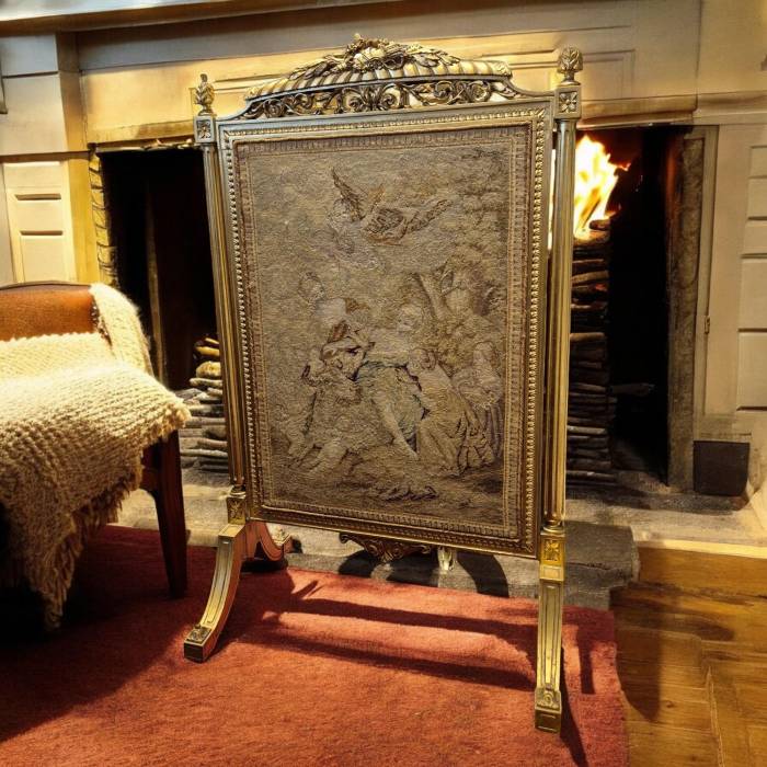 Louis XV style gilded wood firescreen, 19th century