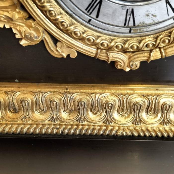 Empire Clock in representing a Horse and a Dog in Gilt Bronze, 19th Century