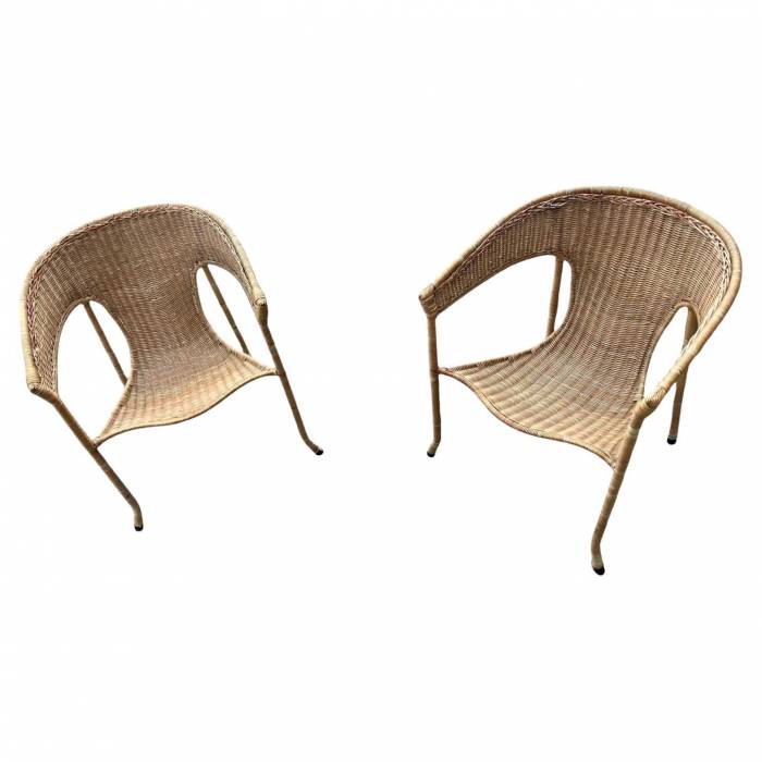 Mid-Century Modern Pair of Wicker Armchairs by Francis Mair