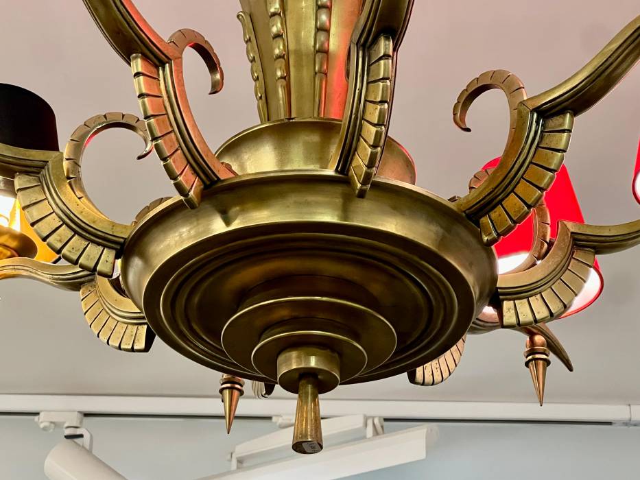 Eight-Armed Chandelier with Red or Black Lampshades, Art Deco, Mid-20th Century