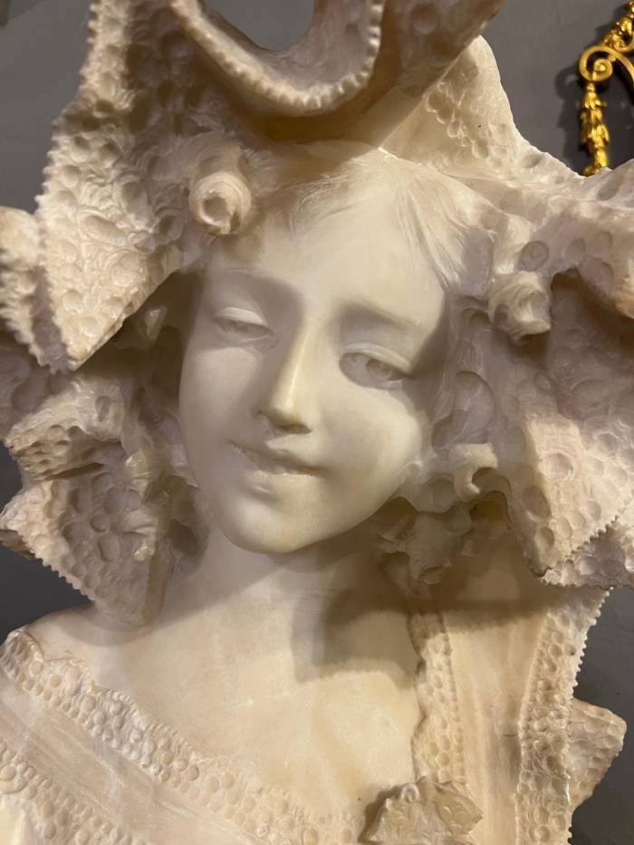 19th Century Bust of a Young Lady in White Marble by Flli Romanelli